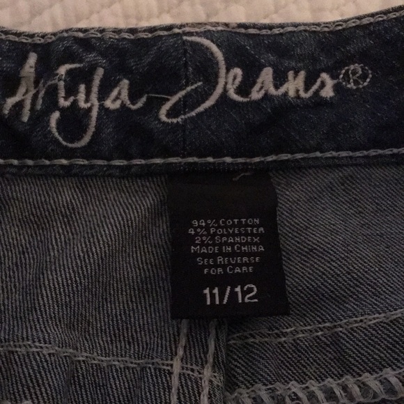 Jeans - Picture 3 of 3
